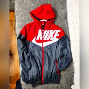 Nike lightweight Zip